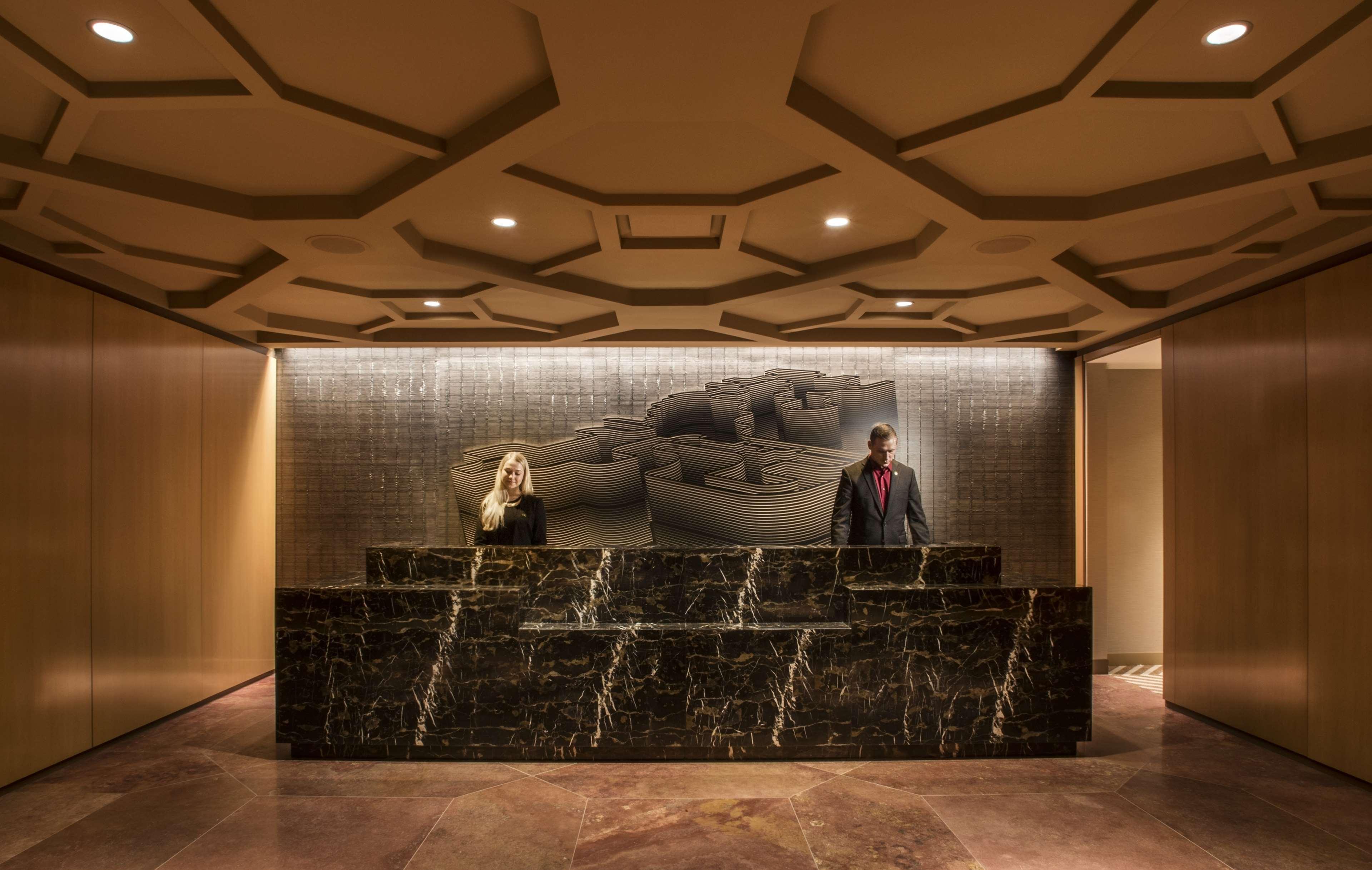 Residence Inn By Marriott Chicago Downtown Magnificent Mile Exteriör bild