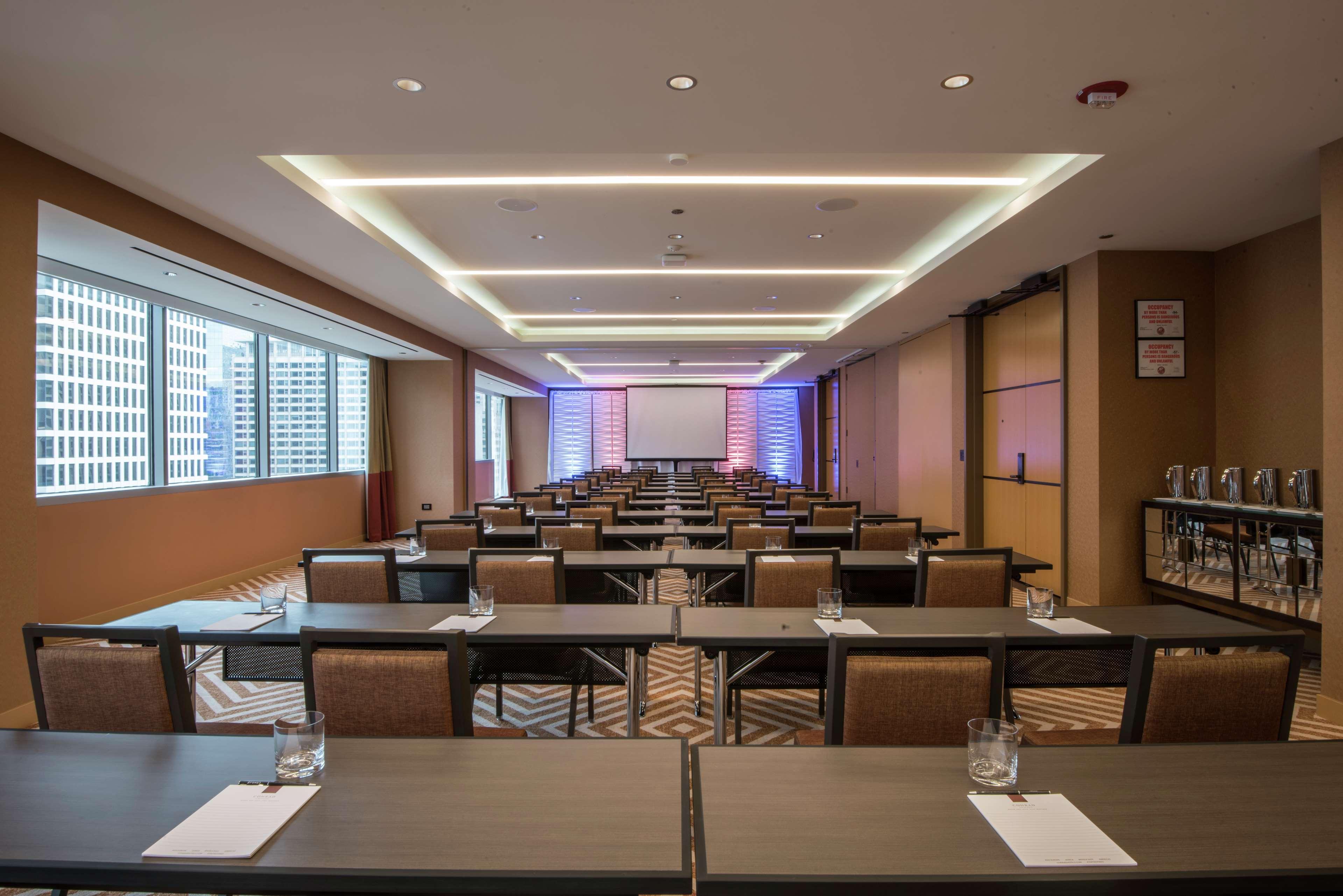 Residence Inn By Marriott Chicago Downtown Magnificent Mile Exteriör bild