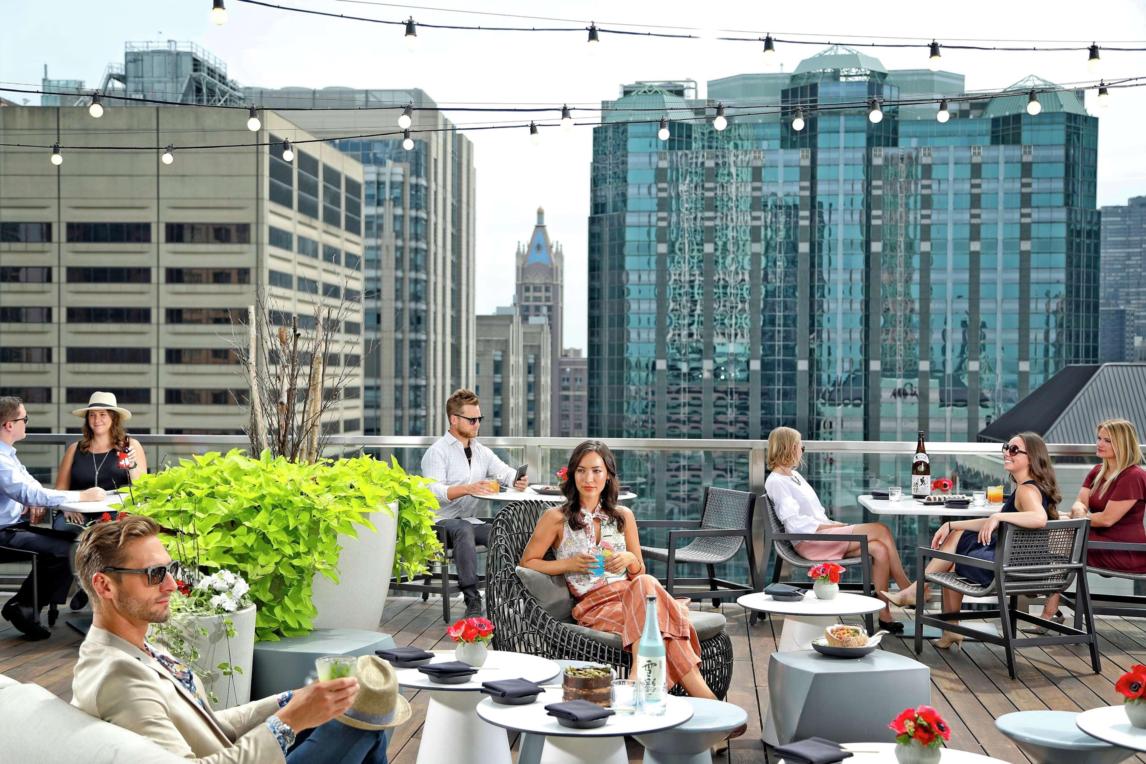 Residence Inn By Marriott Chicago Downtown Magnificent Mile Exteriör bild