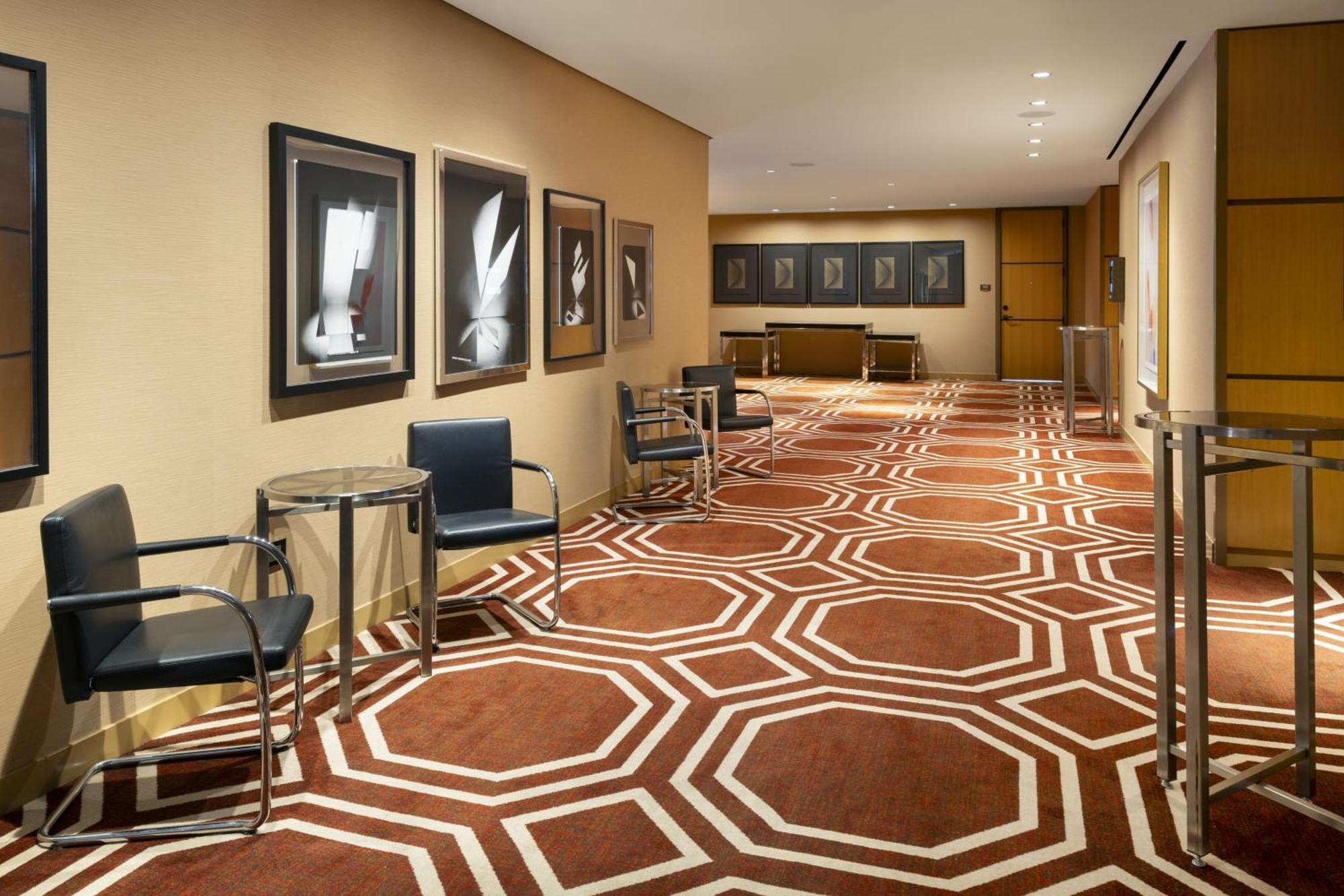 Residence Inn By Marriott Chicago Downtown Magnificent Mile Exteriör bild