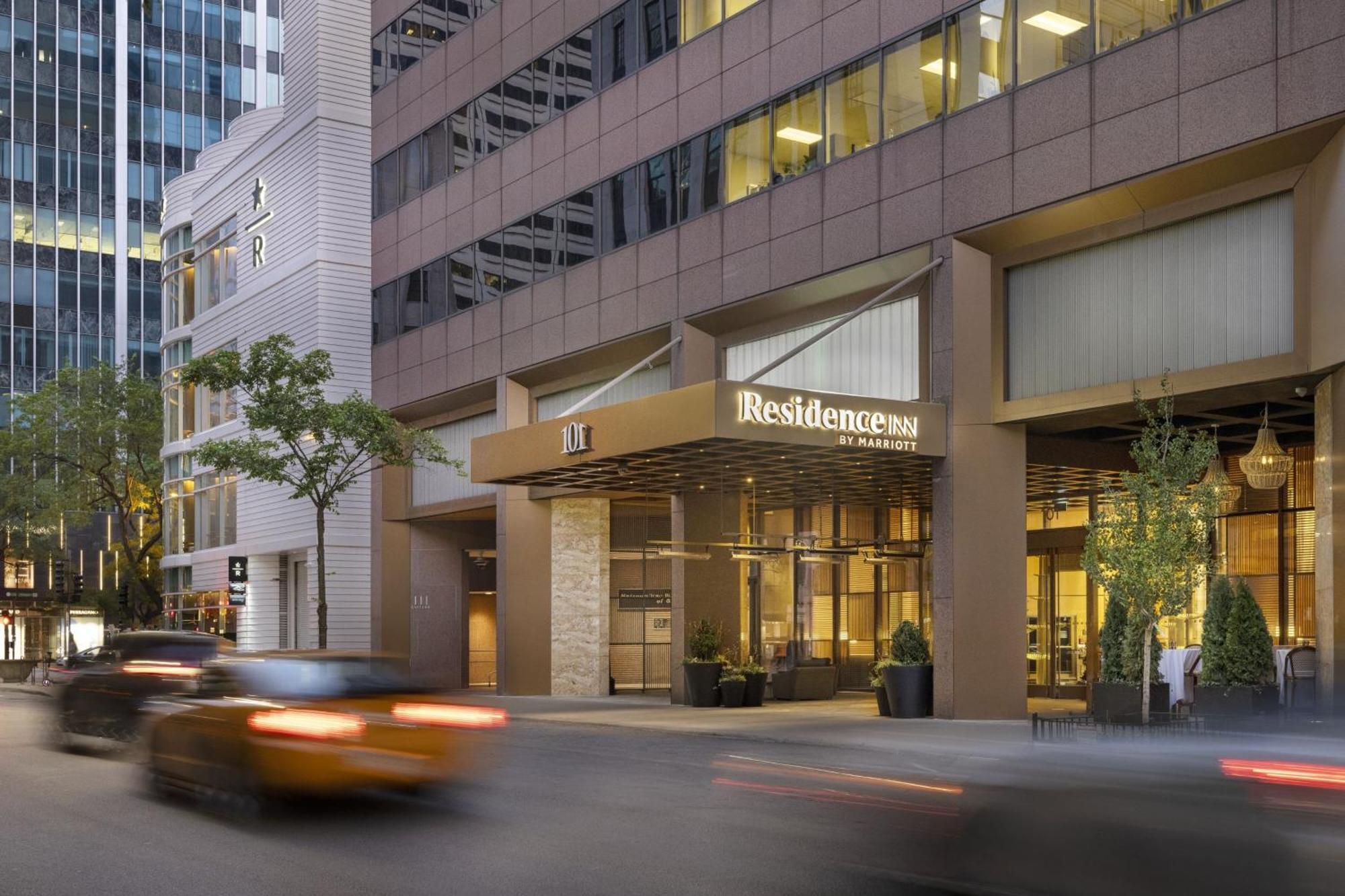 Residence Inn By Marriott Chicago Downtown Magnificent Mile Exteriör bild