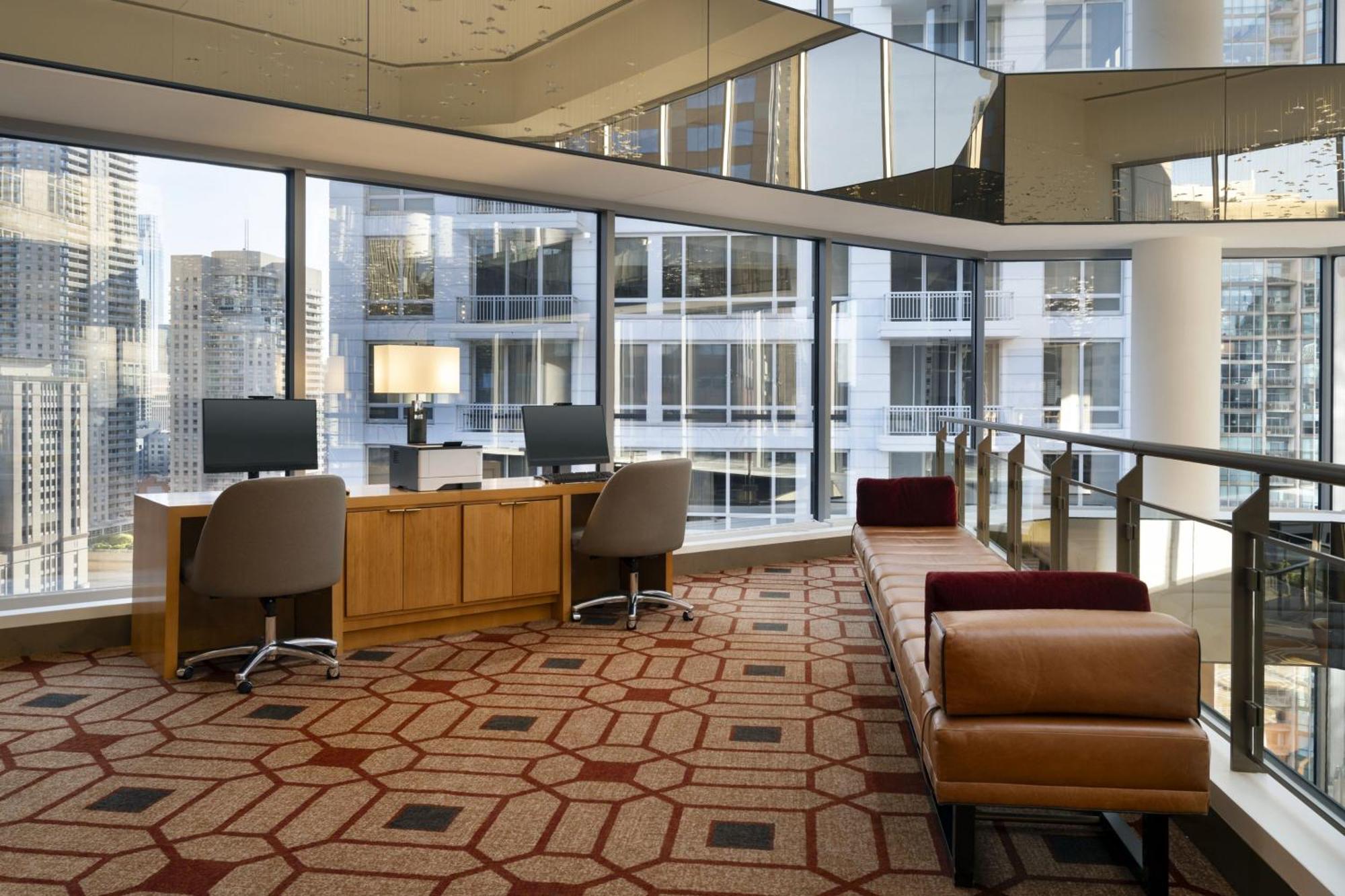 Residence Inn By Marriott Chicago Downtown Magnificent Mile Exteriör bild