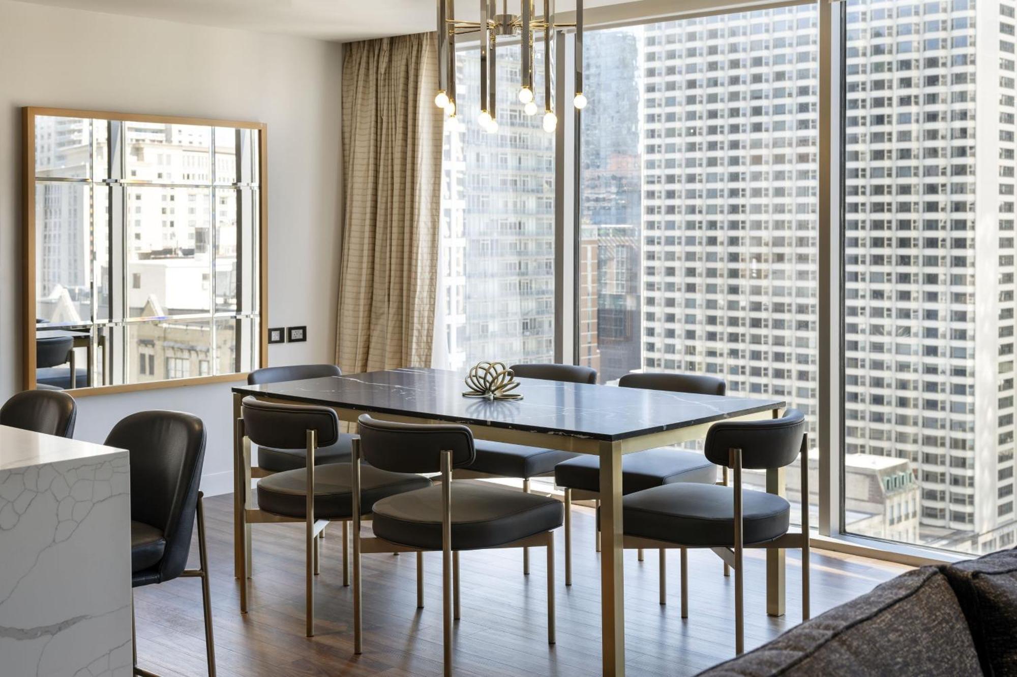 Residence Inn By Marriott Chicago Downtown Magnificent Mile Exteriör bild